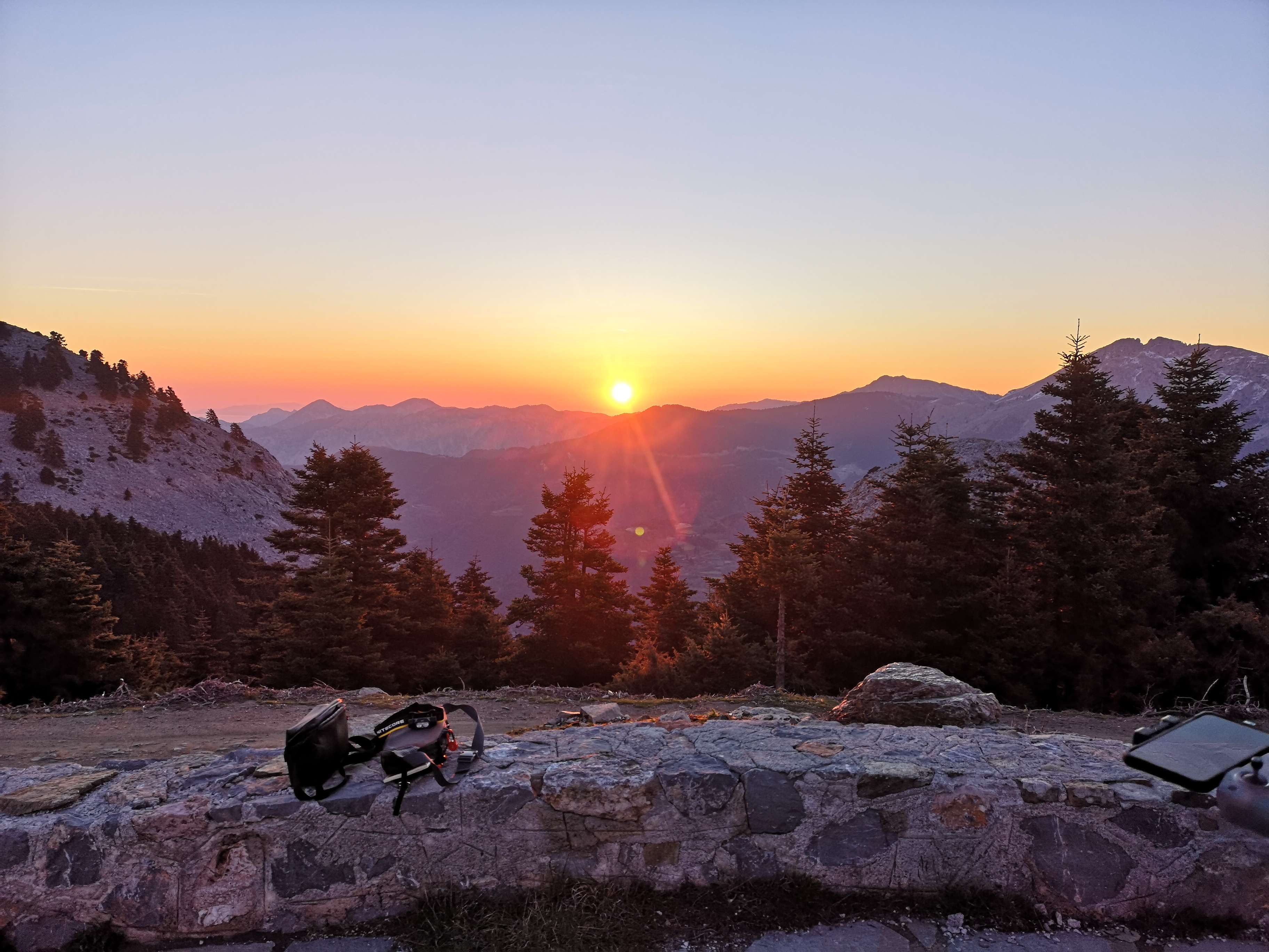 Ηλιοβασίλεμα Δίρφυς