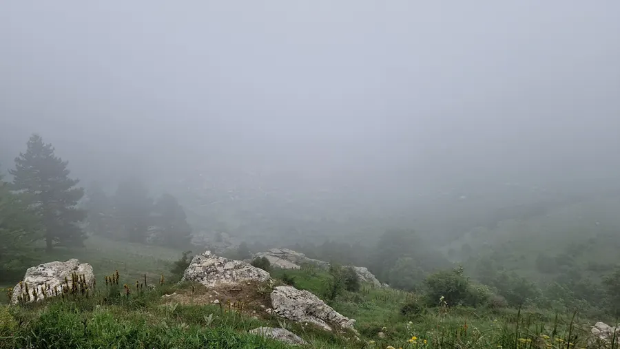 Πεζοπορία στην ομίχλη